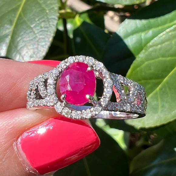 14K WHITE GOLD OVAL RUBY SOLITAIRE DIAMOND RING